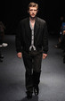 runway look thumbnail