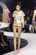 runway look thumbnail