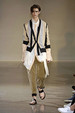 runway look thumbnail