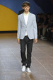 runway look thumbnail