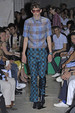 runway look thumbnail