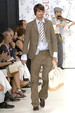 runway look thumbnail