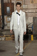 runway look thumbnail