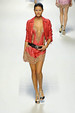 runway look thumbnail