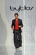 runway look thumbnail