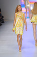 runway look thumbnail