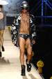 runway look thumbnail