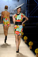 runway look thumbnail