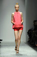 runway look thumbnail