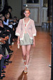 runway look thumbnail