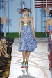 runway look thumbnail