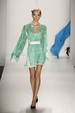 runway look thumbnail