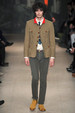 runway look thumbnail