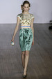 runway look thumbnail