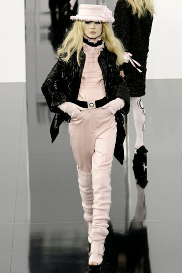 Chanel Fall 2009 RTW :  luxe designer sexy evening