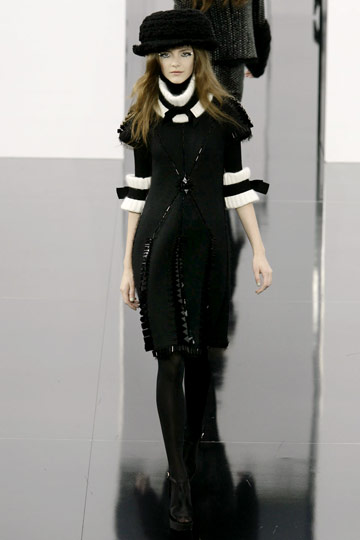 Chanel Fall 2009 RTW :  modern evening chic stylish