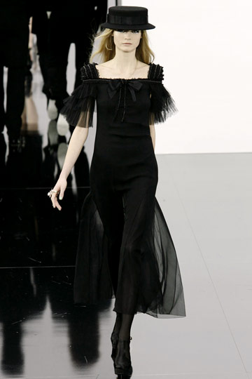 Chanel Fall 2009 RTW :  chic cocktail womens dresses