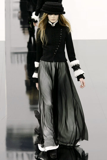Chanel Fall 2009 RTW :  luxe style womens dresses