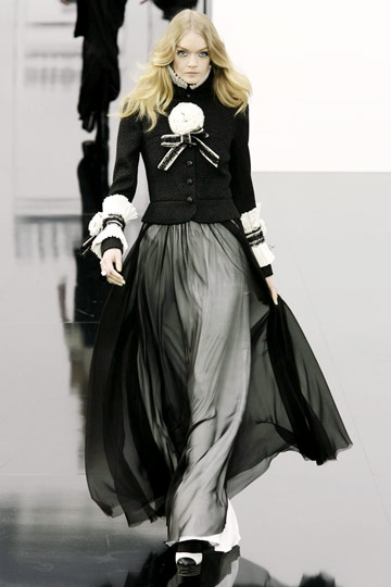 Chanel Fall 2009 RTW :  chic womens dresses evening