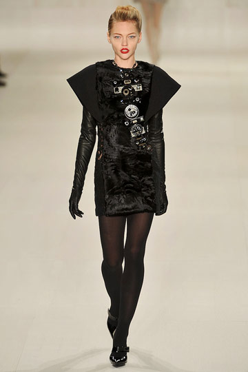 Elie Saab Fall 2009 RTW :  black dress cocktail womens dresses