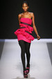 runway look thumbnail