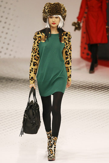 Jean-Charles de Castelbajac Fall 2009 RTW :  modern glamour designer fashion hollywood