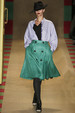 runway look thumbnail
