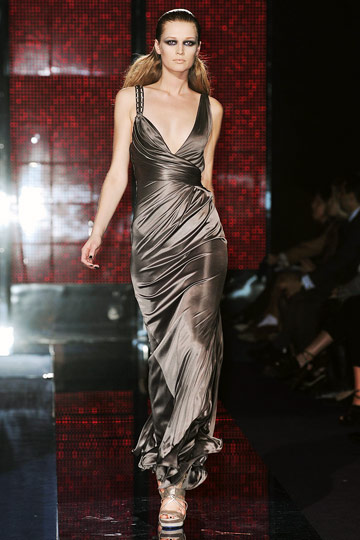 Versace Fall 2009 RTW :  hollywood glamour gown red carpet womens hollywood glamour