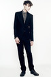 runway look thumbnail