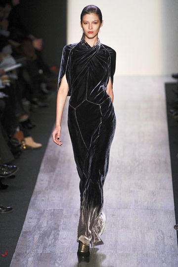 BCBG Max Azria - BCBG Max Azria - Fall 2009 Collection :  full length collection designer gown