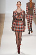 runway look thumbnail