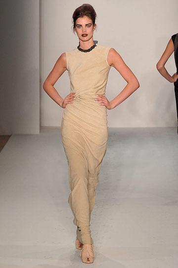 Costello Tagliapietra - Costello Tagliapietra - Fall 2009 Collection :  full length ivory costello tagliapietra collection