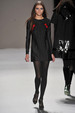 runway look thumbnail