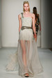 runway look thumbnail