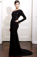 runway look thumbnail