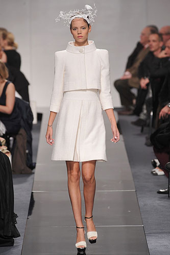 Chanel Couture - Chanel Couture - Spring 2009 Collection :  chic summer dresses accessories