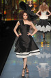 runway look thumbnail