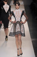runway look thumbnail
