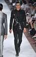 runway look thumbnail