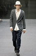 runway look thumbnail