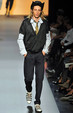 runway look thumbnail