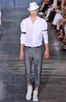 runway look thumbnail