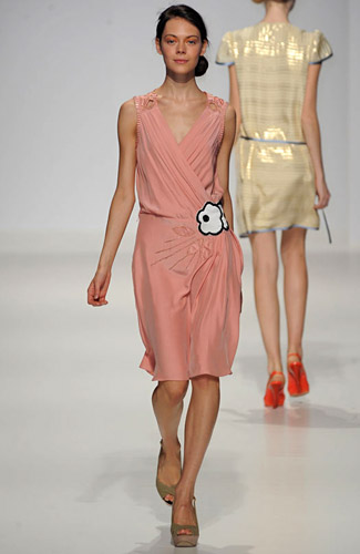 ahmed2  Cacharel | Spring 2009 29
