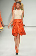 runway look thumbnail