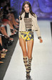 runway look thumbnail