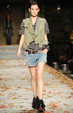 runway look thumbnail