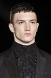 runway look thumbnail