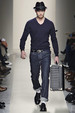 runway look thumbnail