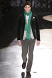 runway look thumbnail