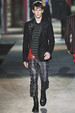 runway look thumbnail